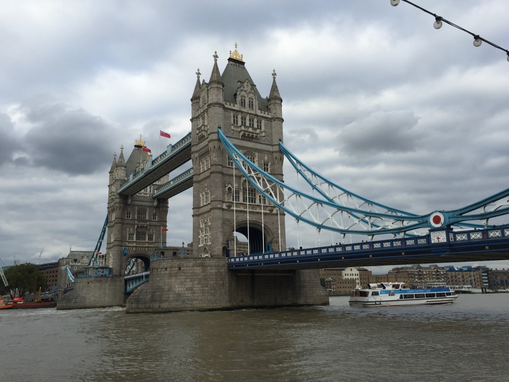 Tower Bridge Close